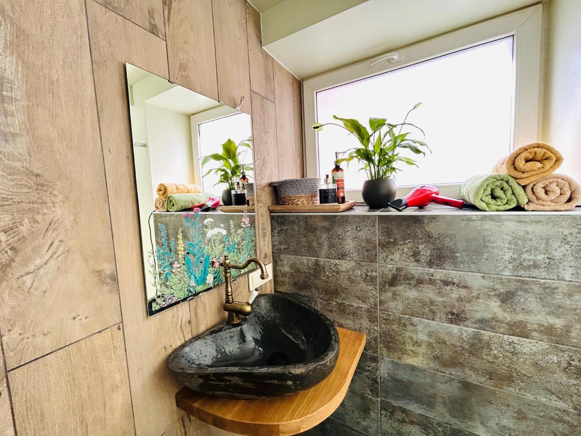 Three Bedroom With Two Terraces For 7People+Baby 考纳斯 外观 照片